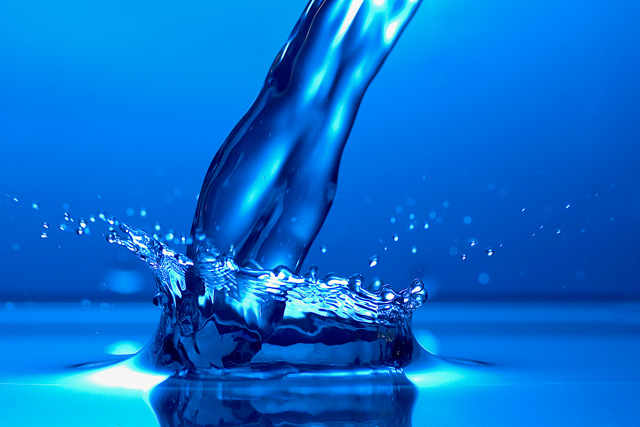 water-splash-blauw Water splash foto
