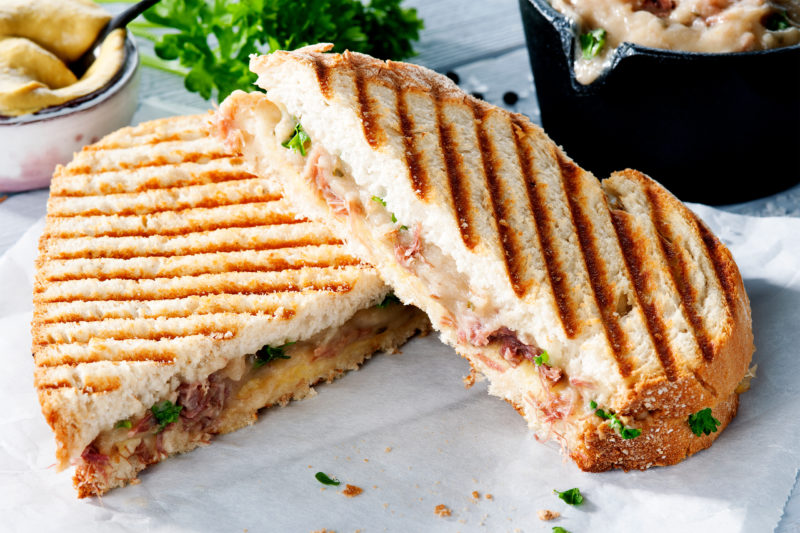 food stylist en Food Fotgraaf voor brood en tosties